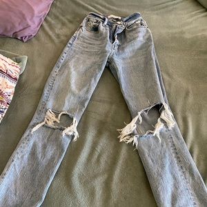 Abercrombie Curve Love Ultra High Rise 90’s Straight Jean